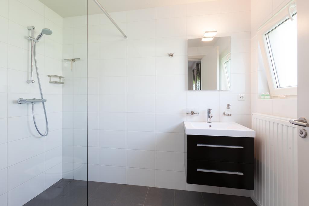 B&B Den Achterhof 우덴 객실 사진
